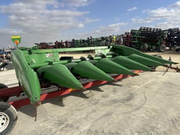 Main image John Deere 606C